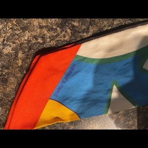 Hermès Twilly Scarf